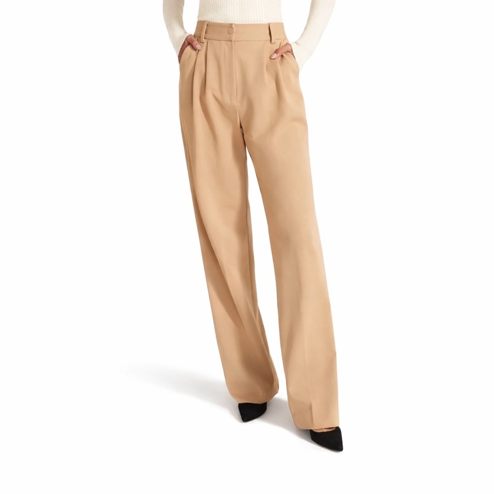 Favorite Daughter 4 The Favorite Pant Pleat 0241 Front camel khaki tan trouser